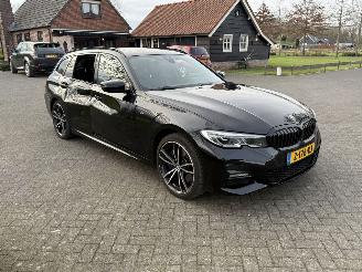 BMW 3-serie Touring 330e M-Pakket / Pamorma / Leer / Automaat picture 2