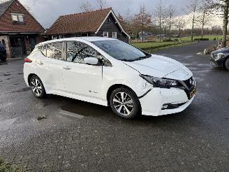 Nissan Leaf Acenta 40 kWh picture 2