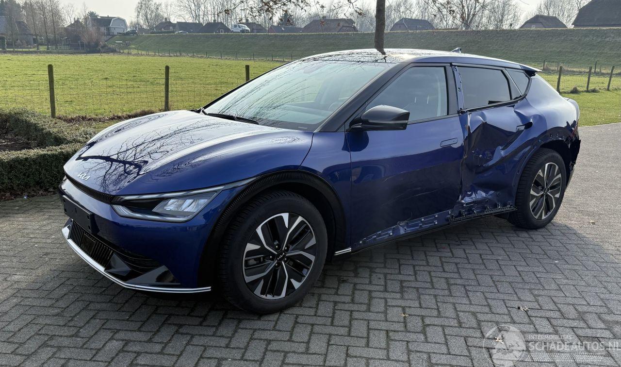 Kia EV6 77.4 kWh / Heat Pump / Panorama / Leer