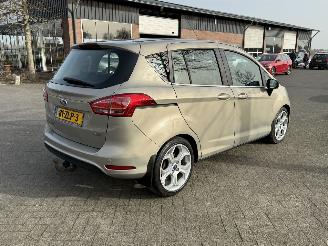 Ford B-Max 1.0 Ecoboost Titanium picture 3
