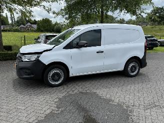 dommages fourgonnettes/vécules utilitaires Renault Kangoo E-Tech Advance 44 kWh 2023/9