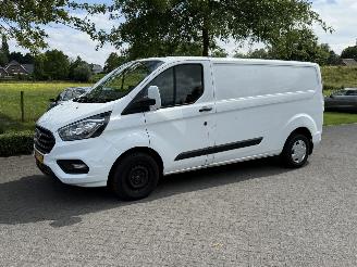 Ford Transit Custom 300 2.0 TDCI L2H1 picture 1