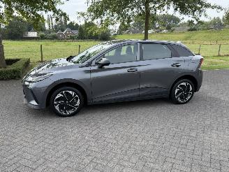 Vaurioauto  passenger cars MG 4 Electric 51 kWh 2023/12