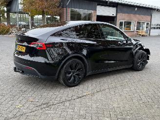 Tesla Model Y Long range 75 kWh / Panorama / Leer picture 4