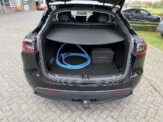 Tesla Model Y Long range 75 kWh / Panorama / Leer picture 10
