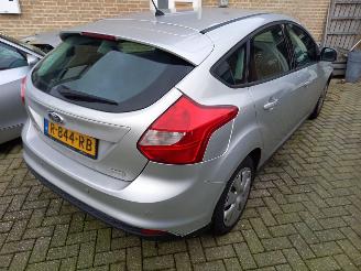 Ford Focus  picture 6