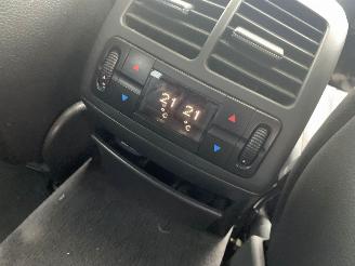 Mercedes E-klasse 320 CDI 4 MATIC AVANTGARDE picture 17