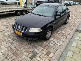 Volkswagen Passat 1.6 trendline picture 2