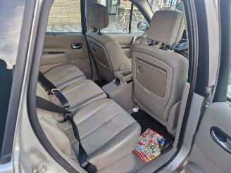 Renault Scenic 2.0 16v privilege luxe AUTOMAAT picture 12