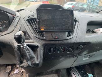 Ford Transit Custom 155pk picture 13