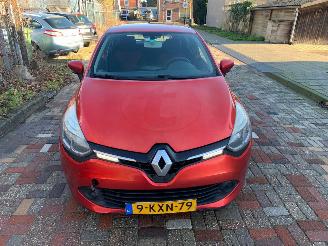 skadebil auto Renault Clio 0.9 TCE EXPRESSION 2013/8