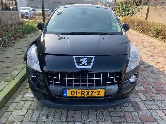 krockskadad bil auto Peugeot 3008 1.6 VTI ST 2010/10