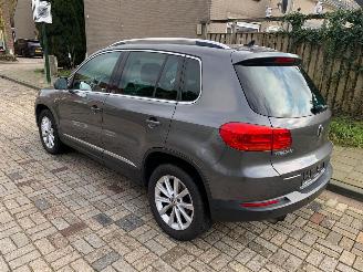 Volkswagen Tiguan 2.0 tdi picture 5