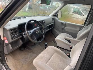 Volkswagen Caravelle 2.8  VR6 COMFORT picture 10