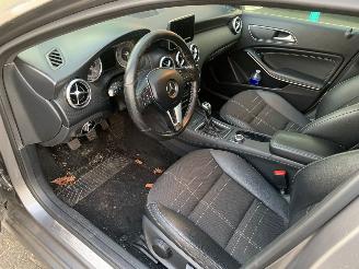 Mercedes A-klasse 180 ambition picture 13