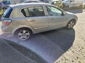 Opel Astra 1.6 EDITION picture 8