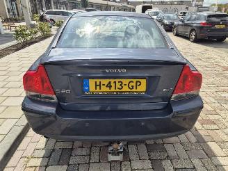 Volvo S-60 2.5 T KINETIC picture 4