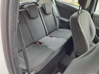 Renault Clio 1.2 collection picture 12