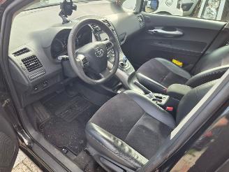 Toyota Auris 1.8 FULL HYBRIDE picture 11