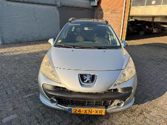 Coche accidentado Peugeot 207 207 SW 1.6 vti xs 2007/8