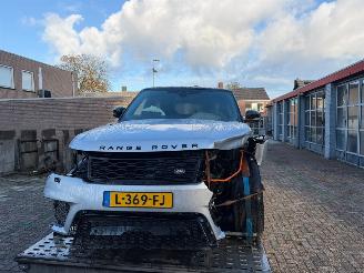 uszkodzony samochody osobowe Land Rover Range Rover sport P 400e LIMITED EDITION 2021/5