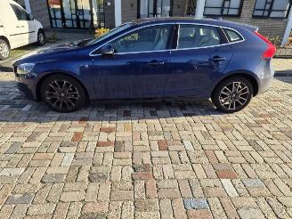 Volvo V-40 2.0 D2 OCEAN RACE picture 7