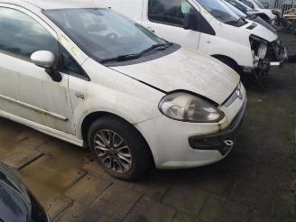 demontáž osobní automobily Fiat Punto Punto Evo (199), Hatchback, 2009 / 2012 1.3 JTD Multijet 85 16V Euro 5 2010/11