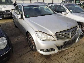 skadebil auto Mercedes C-klasse C (W204), Sedan, 2007 / 2014 2.2 C-200 CDI 16V BlueEFFICIENCY 2012/4