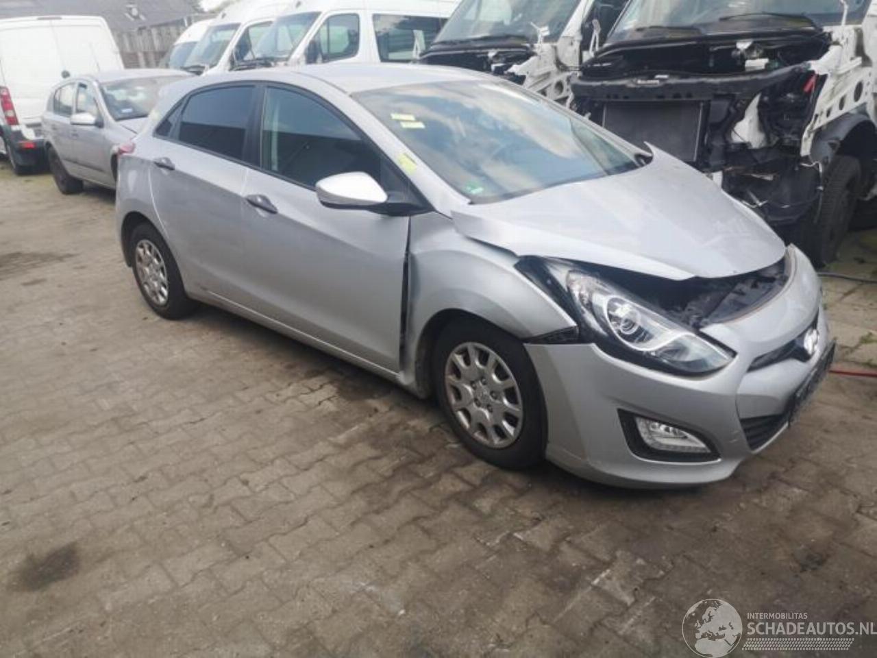 Hyundai I-30 i30 (GDHB5), Hatchback, 2011 1.4 16V