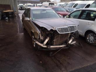 Vrakbiler auto Mercedes E-klasse E (W211), Sedan, 2002 / 2008 3.2 E-320 V6 18V 2003/10