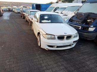 Uttjänta bilar auto BMW 1-serie 1 serie (E81), Hatchback 3-drs, 2006 / 2012 116d 16V 2011/6