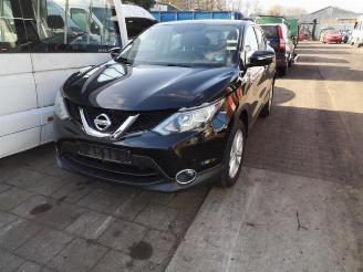 Vrakbiler auto Nissan Qashqai Qashqai (J11), SUV, 2013 1.2 DIG-T 16V 2015/0