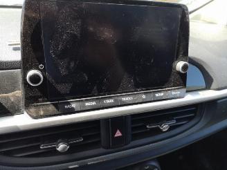 Kia Picanto Picanto (JA), Hatchback, 2017 1.0 12V picture 12