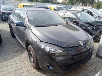 Uttjänta bilar auto Renault Mégane Megane III Grandtour (KZ), Combi 5-drs, 2008 / 2016 1.5 dCi 90 2011/7