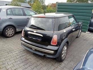 Mini One Mini One/Cooper (R50), Hatchback, 2001 / 2007 1.6 16V One picture 4