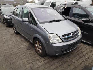 Vrakbiler auto Opel Meriva Meriva, MPV, 2003 / 2010 1.6 16V 2005/4