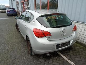 Opel Astra Astra J (PC6/PD6/PE6/PF6), Hatchback 5-drs, 2009 / 2015 1.4 Turbo 16V picture 5