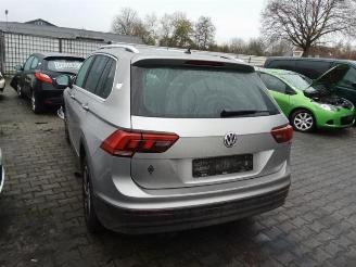 Volkswagen Tiguan Tiguan (AD1), SUV, 2016 / 2024 2.0 TDI 16V BlueMotion Technology SCR picture 4