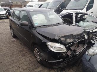 Vrakbiler auto Skoda Fabia Fabia II (5J), Hatchback 5-drs, 2006 / 2014 1.4i 16V 2009/0