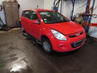 Vrakbiler auto Hyundai I-20 i20, Hatchback, 2008 / 2015 1.2i 16V 2012/1