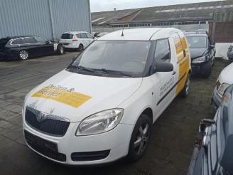 Vrakbiler auto Skoda Roomster Roomster Praktik (5J), Van, 2007 / 2015 1.4 TDI 80 2008/5