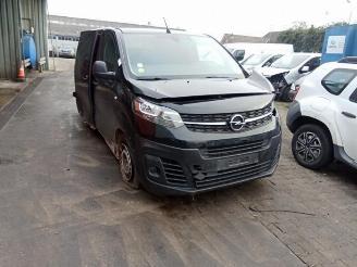 Vrakbiler auto Opel Vivaro Vivaro, Van, 2019 2.0 Diesel 145 2022/4