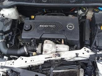 Opel Astra Astra J Sports Tourer (PD8/PE8/PF8), Combi, 2010 / 2015 1.3 CDTI 16V ecoFlex picture 10