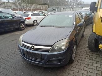 Opel Astra Astra H (L48), Hatchback 5-drs, 2004 / 2014 1.6 16V Twinport picture 2