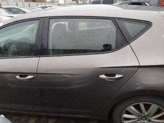 Seat Leon Leon ST (5FF), Combi 5-drs, 2012 / 2020 1.2 TSI Ecomotive 16V picture 13