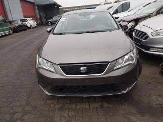 Coche siniestrado Seat Leon Leon (5FB), Hatchback 5-drs, 2012 / 2020 1.2 TSI Ecomotive 16V 2016