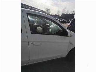 Mitsubishi Space-star Space Star (A0), Hatchback, 2012 1.0 12V picture 25