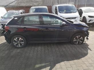 Vrakbiler auto Volkswagen Polo Polo VI (AW1), Hatchback 5-drs, 2017 1.0 TSI 12V 2018