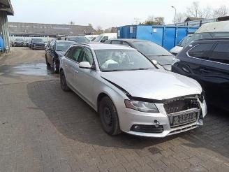 Vrakbiler auto Audi A4 A4 Avant (B8), Combi, 2007 / 2015 2.0 TDI 16V 2011/1