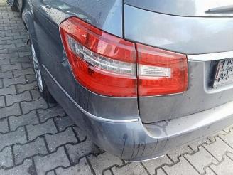 Mercedes E-klasse E Estate (S212), Combi, 2009 / 2016 E-220 CDI 16V BlueEfficiency,BlueTEC picture 4